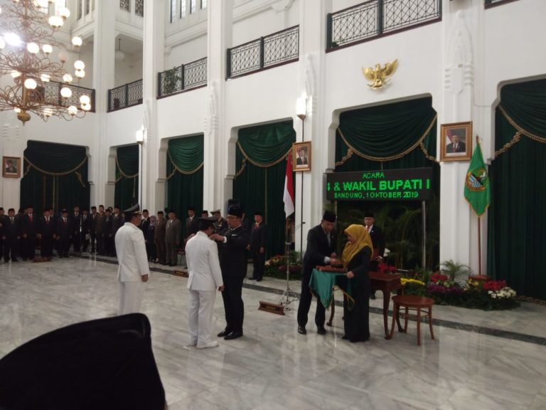 Bupati 2