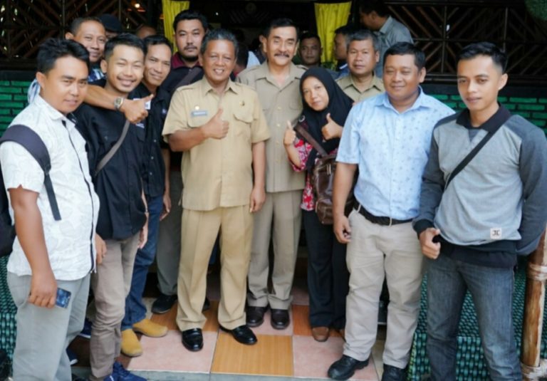 Bupati Pacitan Rev