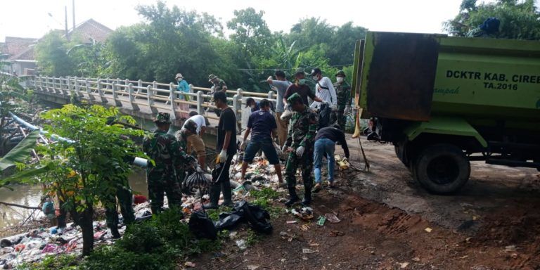 Aksi Giat Peduli Desa Kurtis