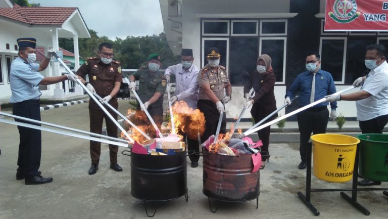 Kejari Pagar Alam Helmi