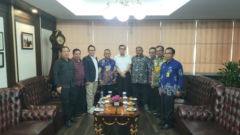 Menteri Yasona AB