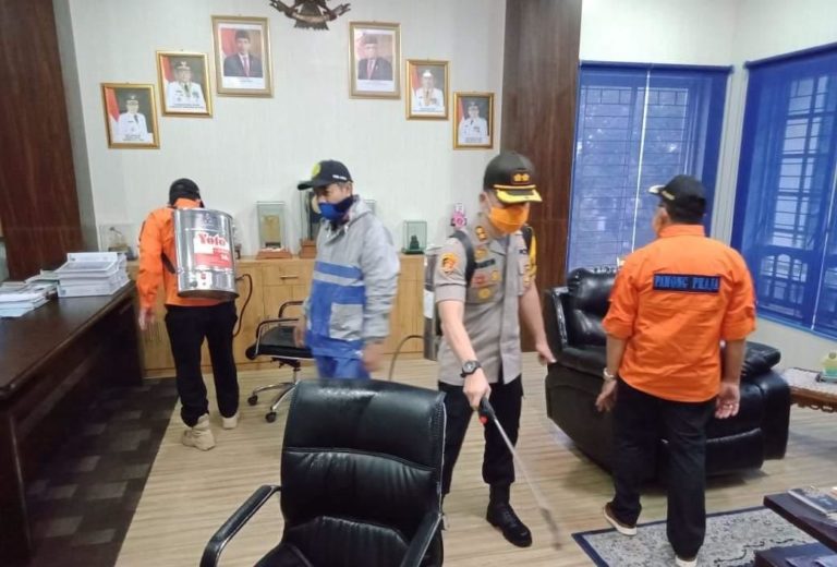 Ujang