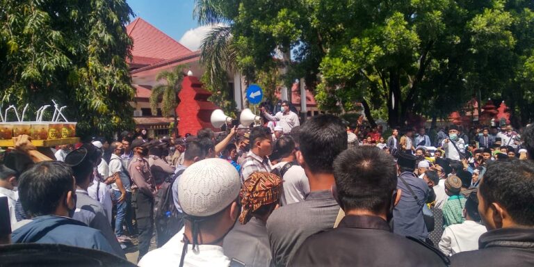 PESANTREN