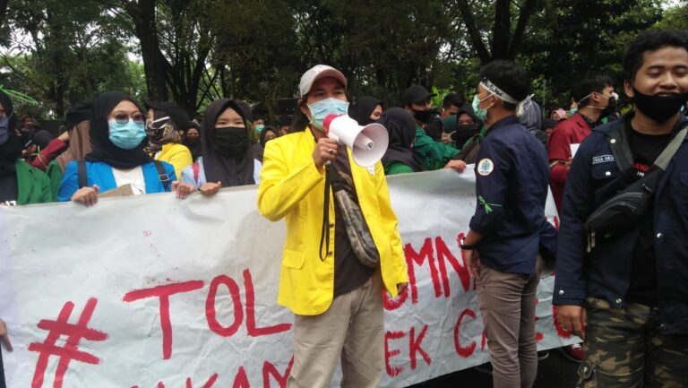 DEMO