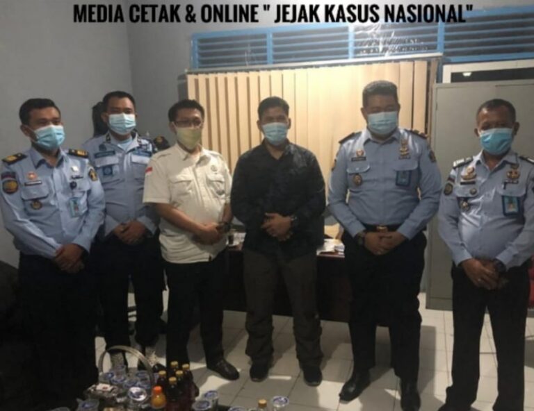 UJK1