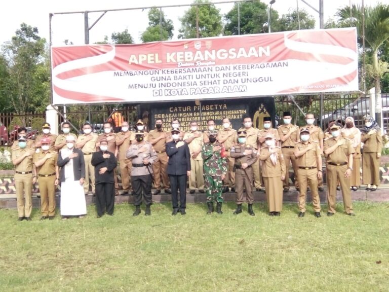 HELMI16
