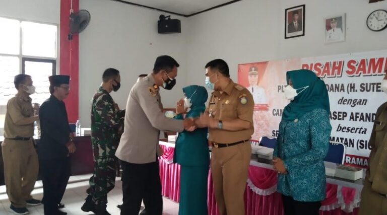 camat1