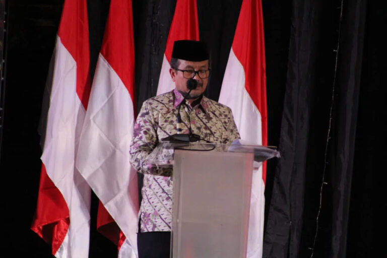 akab1