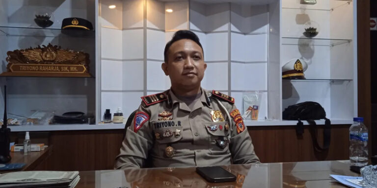 kasat