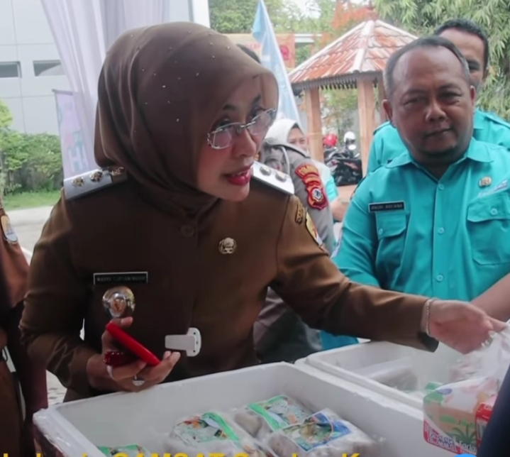 ayunda5
