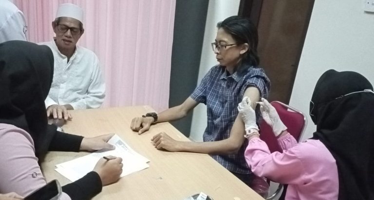 Jawa Barat: Berpengalaman dan Profesional, Calon Jemaah Umroh Percayakan Layanan Vaksinasi Meningitis ke Klinik Utama Jasa Prima