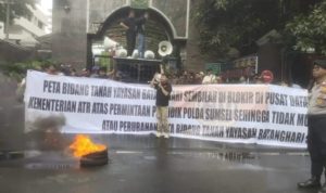 Oplus_0